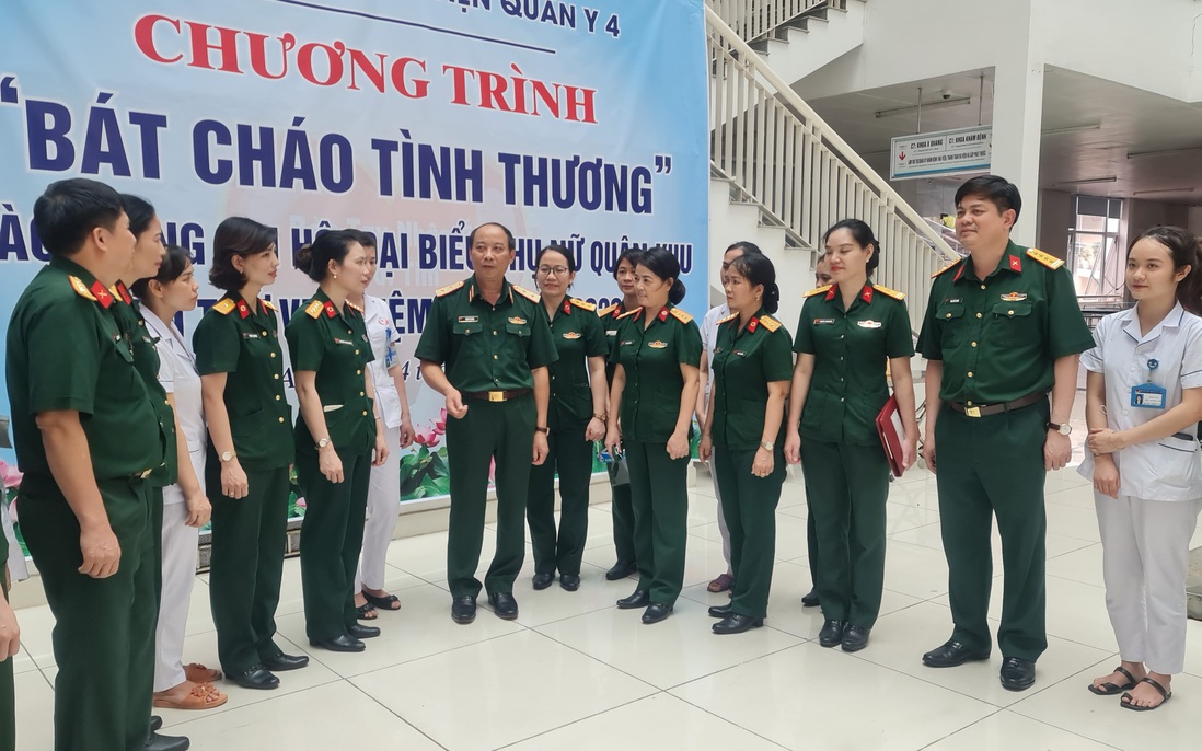 Phụ nữ Quân khu 4 tự lực, tự cường, phát huy sáng tạo, hoàn thành tốt nhiệm vụ được giao