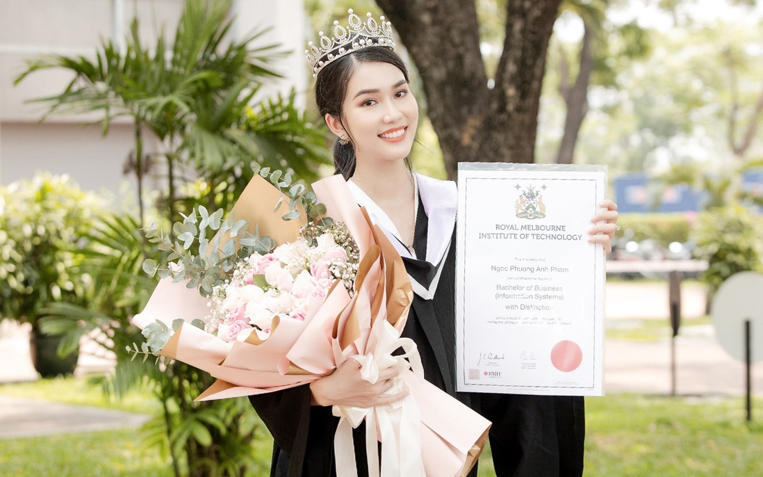 Á hậu Phương Anh nhận học bổng thạc sĩ của Đại học RMIT