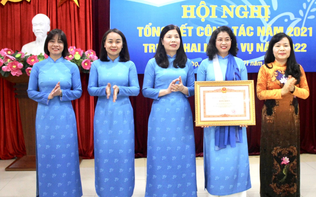 Hội LHPN tỉnh Phú Thọ giúp 688 hộ thoát nghèo, hỗ trợ chống dịch hơn 13 tỷ đồng