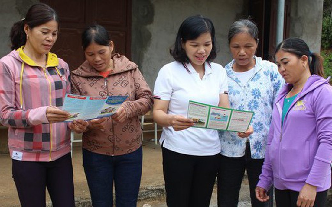 Tích cực đưa bảo hiểm xã hội, bảo hiểm y tế đến với phụ nữ Lạng Sơn