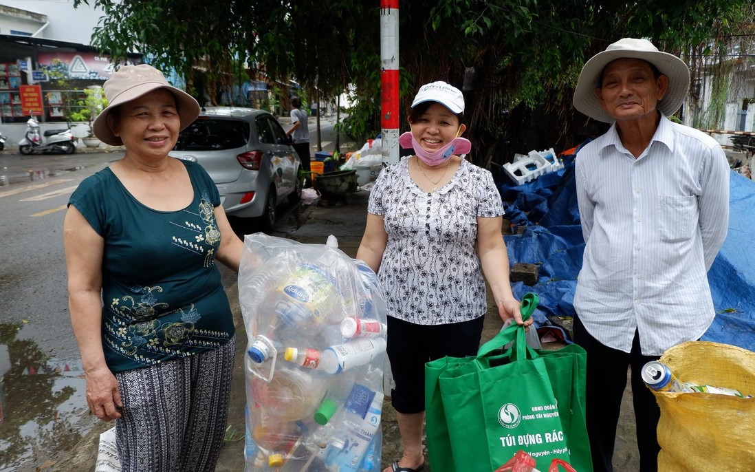 Phụ nữ tiên phong trong bảo vệ nguồn nước và quản lý rác thải