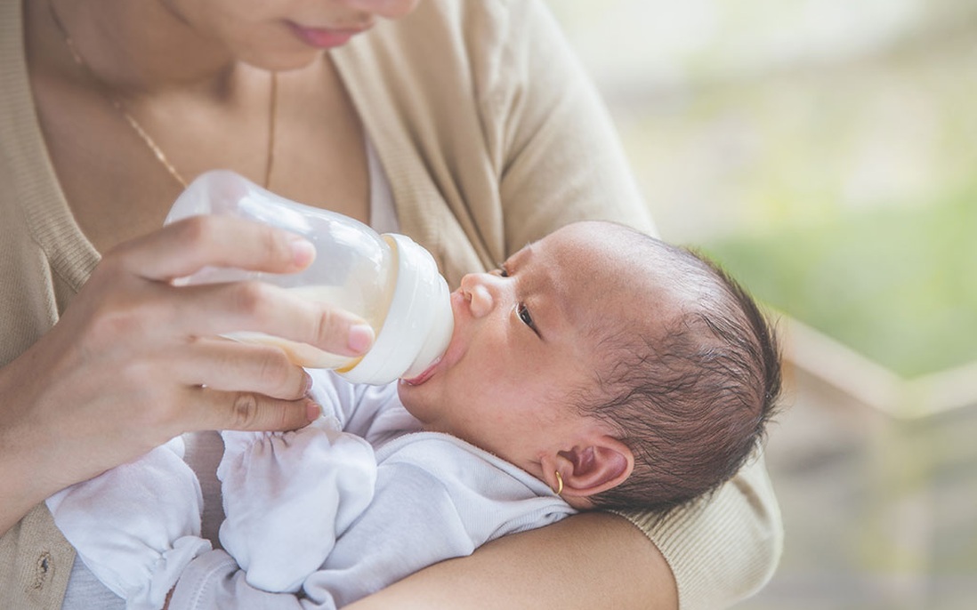 Chuyên gia dinh dưỡng giải đáp 8 thắc mắc liên quan đến sữa công thức cho trẻ