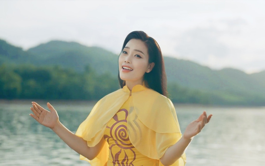 Sao Mai Huyền Trang hát về vẻ đẹp của vùng quê Hà Tĩnh