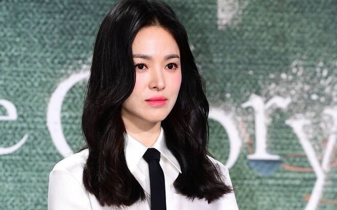 Song Hye Kyo khoe nhan sắc ấn tượng, trải lòng về vai diễn mới