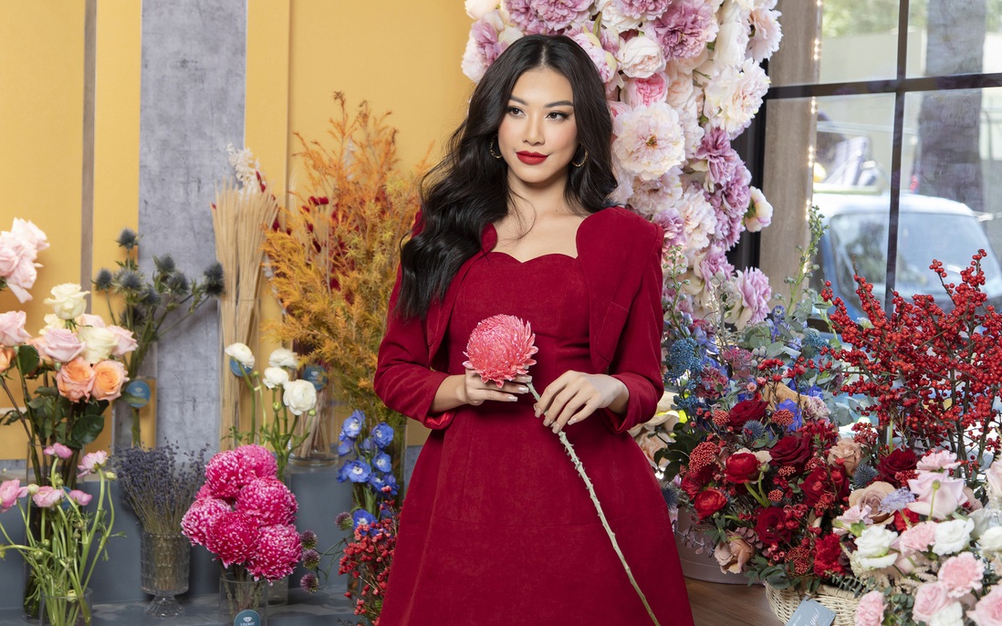 Á hậu Kim Duyên mở tiệm hoa, thực hiện ước mơ trở thành doanh nhân 