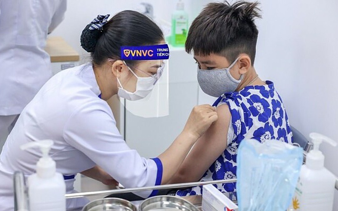 Vì sao trẻ 5-11 tuổi nên tiêm vaccine ngừa Covid-19?