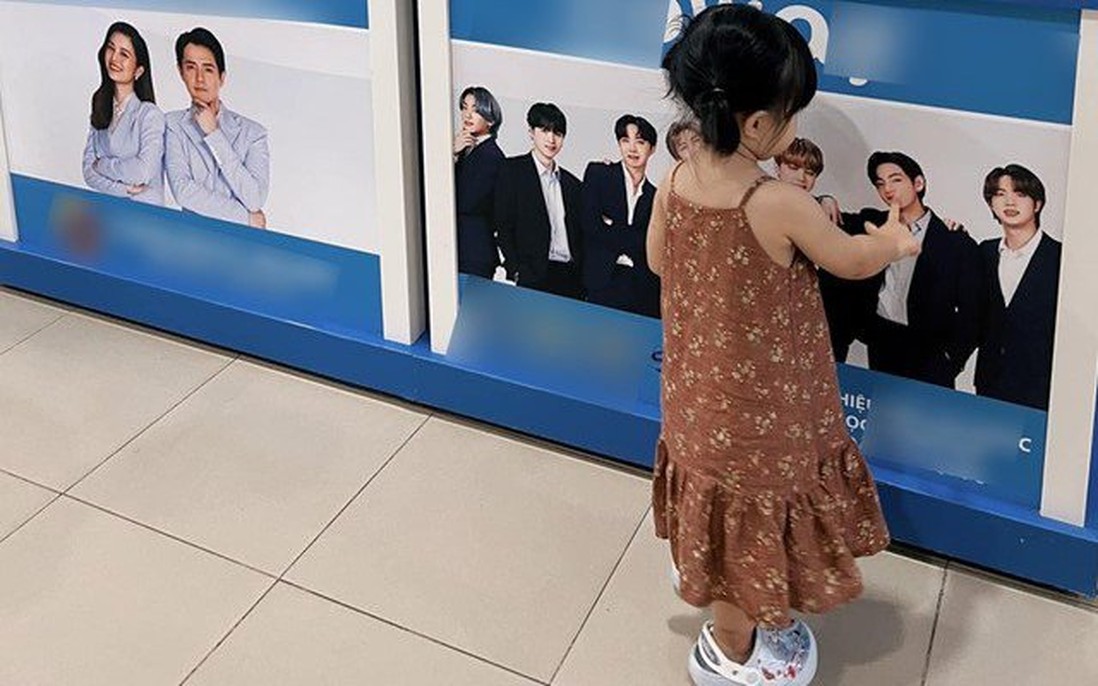 Ngó lơ bố mẹ, con gái Đông Nhi tiến thẳng đến dàn trai đẹp BTS
