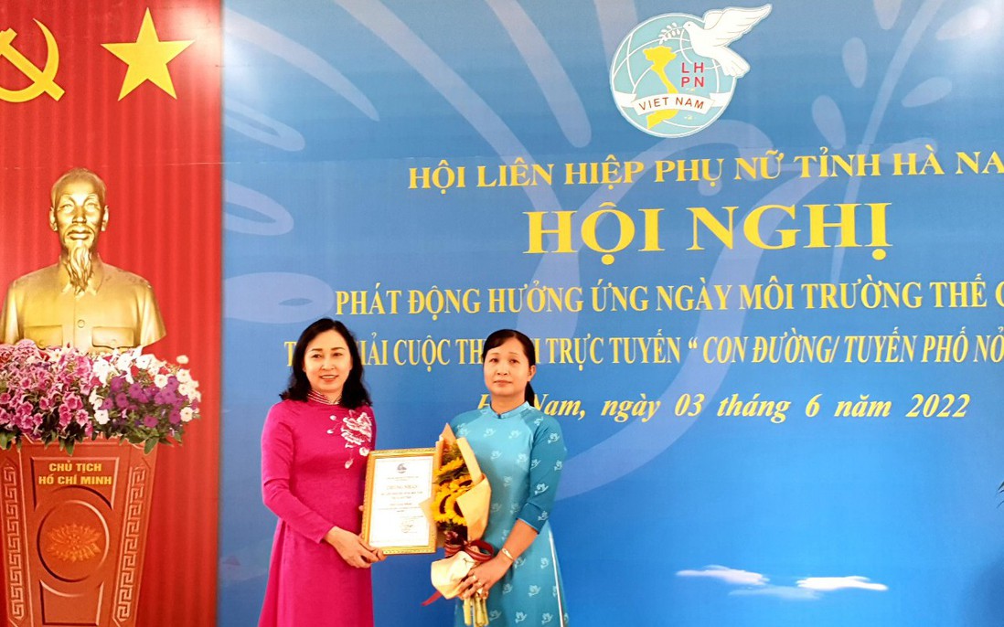 Hội LHPN tỉnh Hà Nam tổ chức hoạt động hưởng ứng ngày môi trường