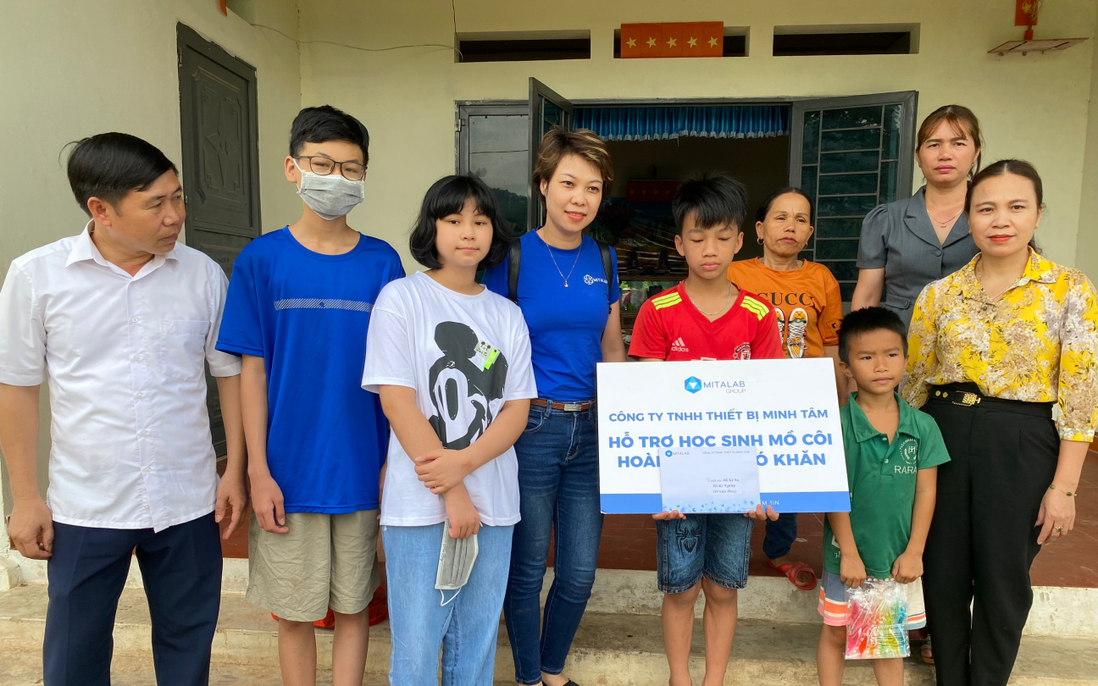 Bắc Giang: Chắp cánh ước mơ cho 9 học sinh mồ côi 