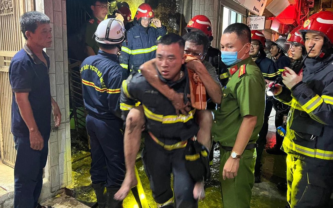 Bộ trưởng Công an gửi Thư khen các đơn vị, cá nhân kịp thời giải cứu nạn nhân trong vụ cháy tại Hà Nội