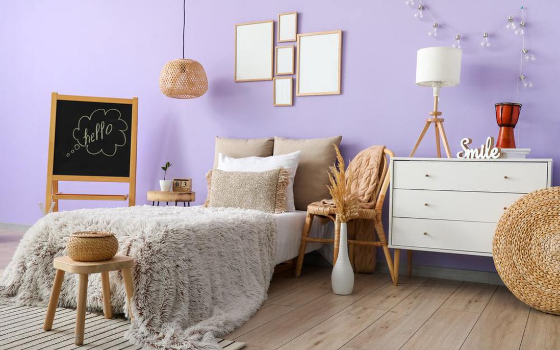 Phòng ngủ khiến chị em thích mê với gam màu oải hương lãng mạn