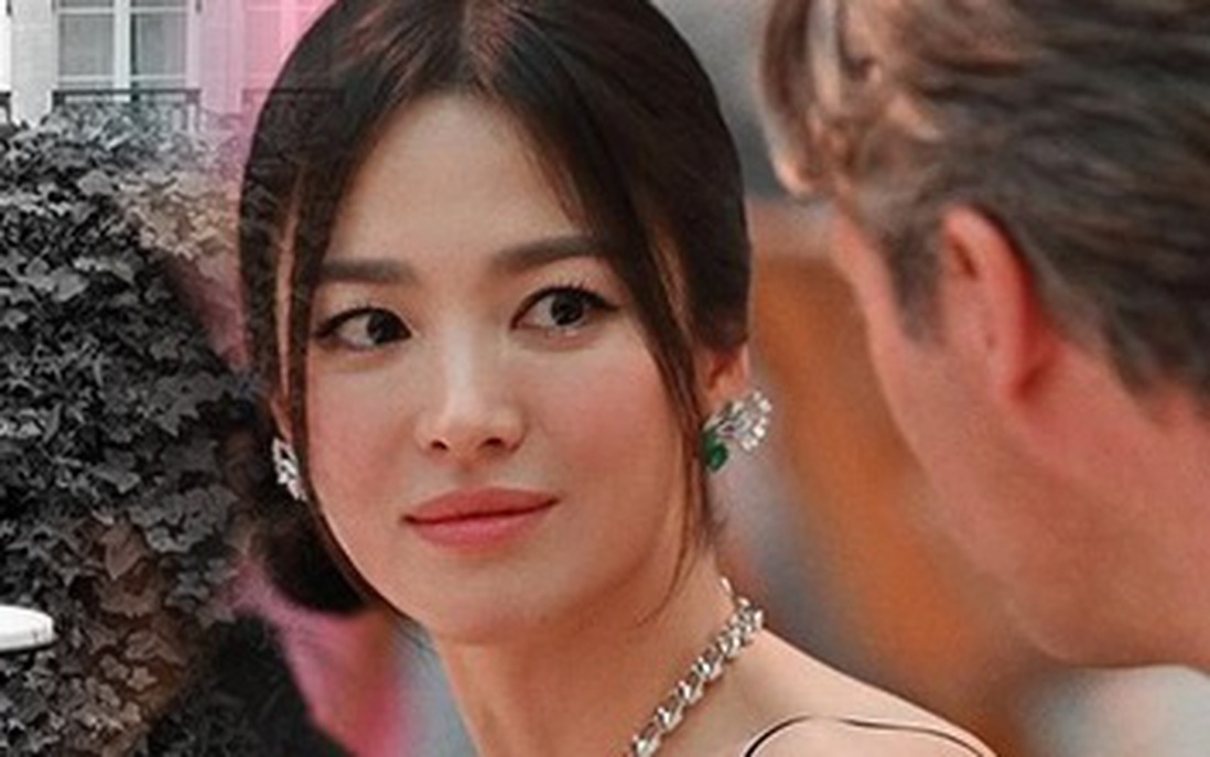Song Hye Kyo khoe sắc tại sự kiện ở Pháp