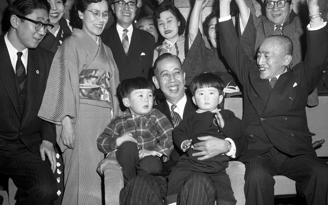Gia đình của cựu Thủ tướng Nhật Abe Shinzo: Danh gia vọng tộc