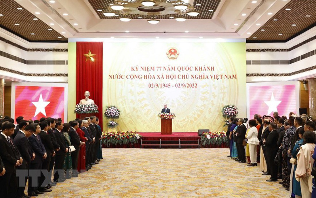 Chủ tịch nước Nguyễn Xuân Phúc chủ trì Lễ kỷ niệm 77 năm Quốc khánh
