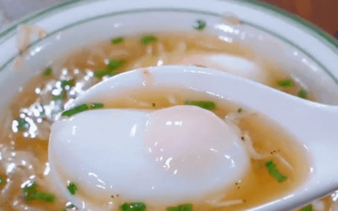 Cách làm trứng chần kiểu mới cực bổ dưỡng và thơm ngon