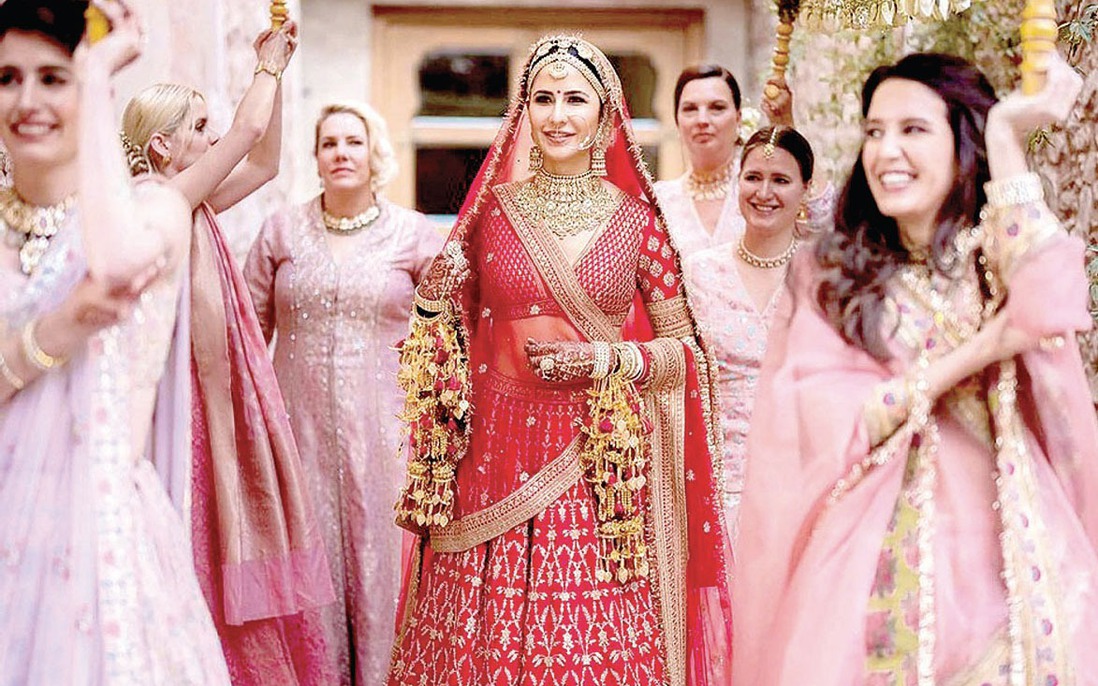 Ấn Độ: Nhiều cô dâu nỗ lực thay đổi nghi lễ đám cưới lạc hậu
