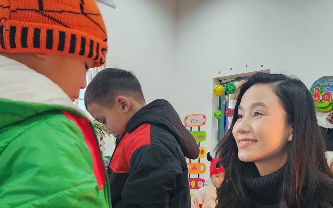 Diễn viên, doanh nhân Lương Giang mang yêu thương đến học sinh vùng cao