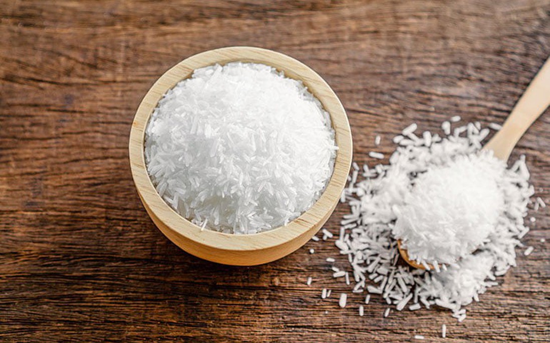 Tại sao nhiều người bị đau đầu sau khi ăn bột ngọt? Nên làm gì nếu bị dị ứng với bột ngọt?