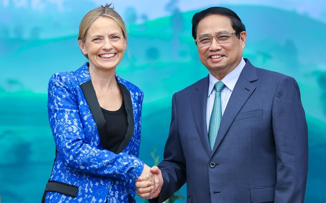Thủ tướng đề nghị Amazon hỗ trợ đưa hàng hóa Việt Nam tham gia chuỗi cung ứng toàn cầu