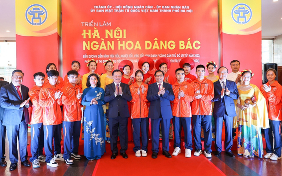 Thủ tướng: Xây dựng người Hà Nội tiêu biểu cho văn hóa, lương tri và phẩm giá con người Việt Nam