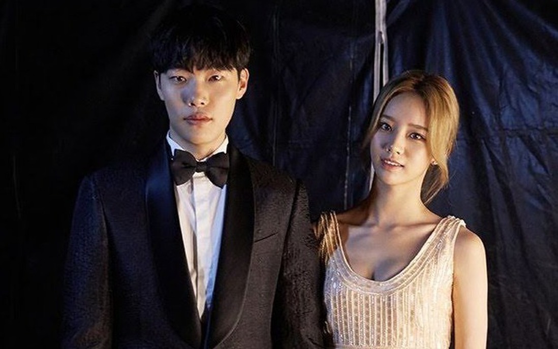 Hyeri và Ryu Jun Yeol chính thức "đường ai nấy đi" sau 7 năm hẹn hò