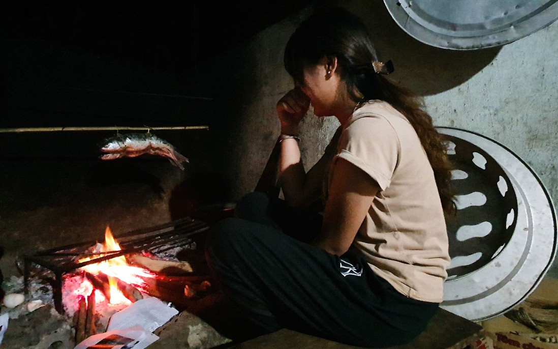 Điện Biên: Người Khơ Mú ở bản Xa Cuông mong có điện