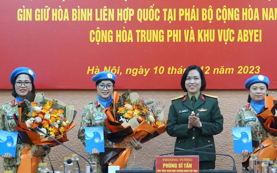 Việt Nam cử 3 nữ sĩ quan lên đường gìn giữ hòa bình Liên hợp quốc 