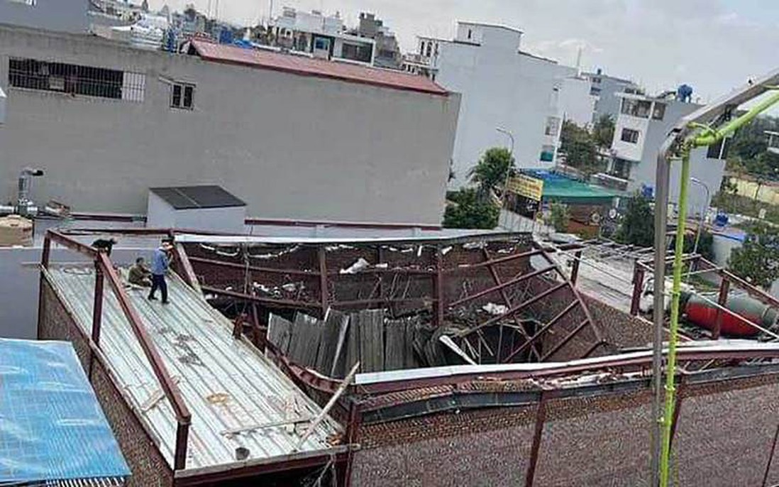Thái Bình: 8 người thương vong trong vụ sập mái nhà đang thi công