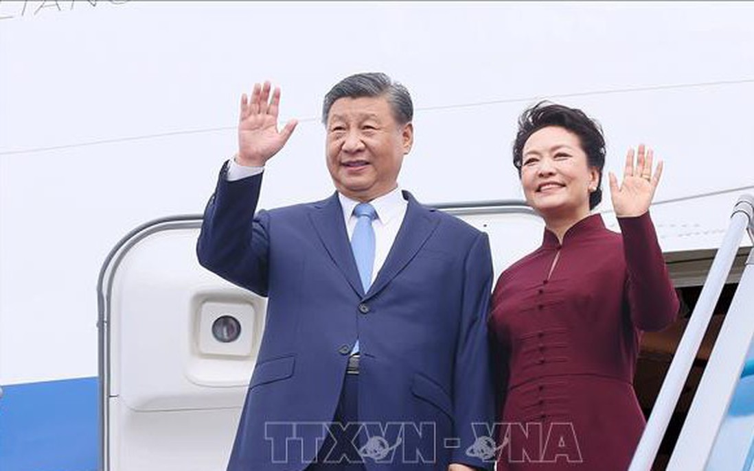Tổng Bí thư, Chủ tịch nước Trung Quốc Tập Cận Bình và Phu nhân bắt đầu chuyến thăm Việt Nam