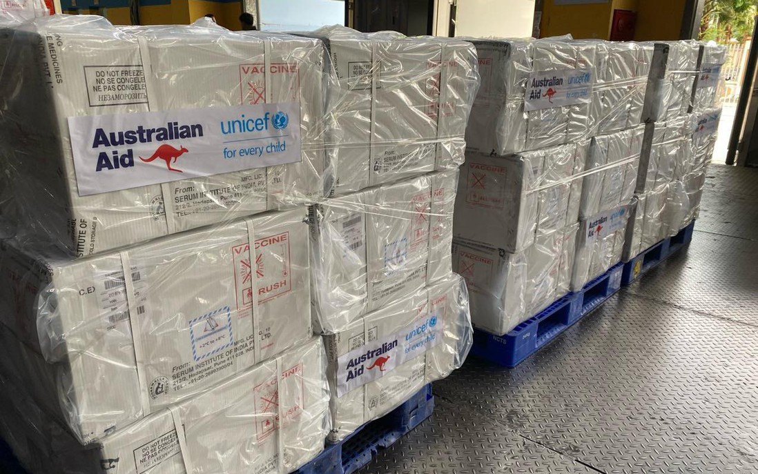 Chính phủ Australia viện trợ Việt Nam 490.600 liều vaccine 5 trong 1