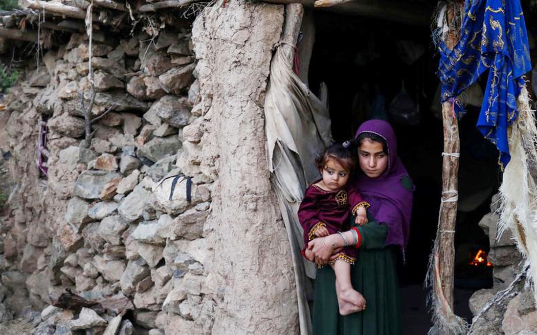 Phụ nữ Afghanistan đối mặt với cuộc khủng hoảng y tế trầm trọng