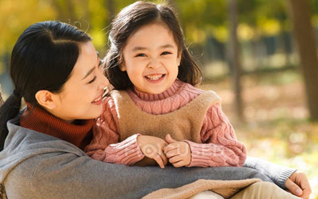 Trung Quốc: Nới lỏng những quy định “làm khó” mẹ đơn thân