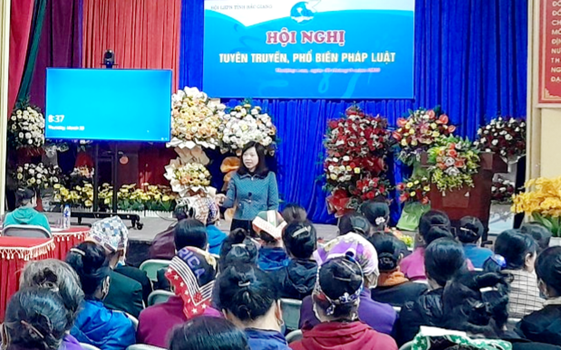 Bắc Giang: 1.200 cán bộ, hội viên được tập huấn kiến thức pháp luật hôn nhân, phòng chống bạo lực gia đình