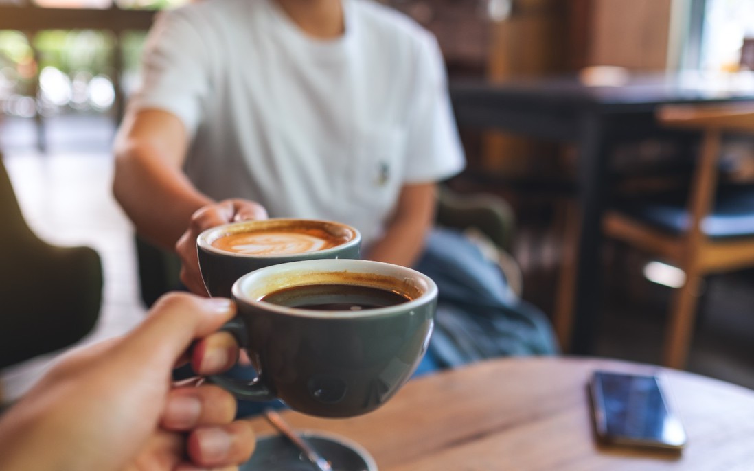 Nghiên cứu kéo dài 13 năm cho thấy uống cà phê giúp sống thọ