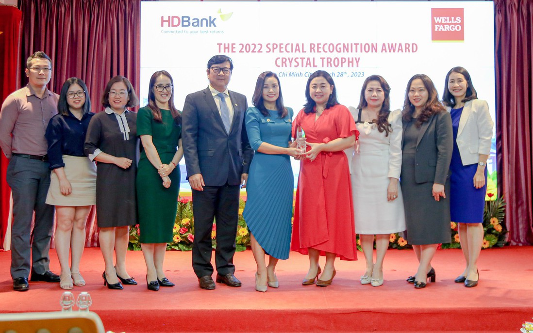 HDBank tiếp tục nhận giải thưởng chất lượng thanh toán quốc tế xuất sắc