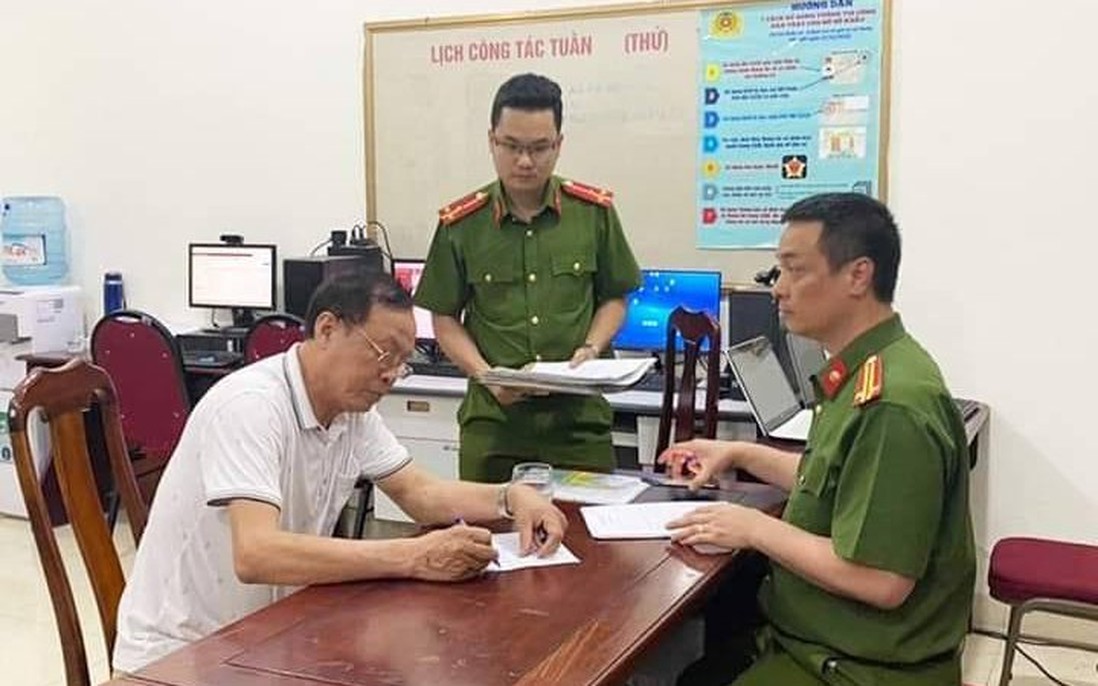 Luật sư nhận định gì về vụ "xe điên" tông 17 xe máy ở Hà Nội?