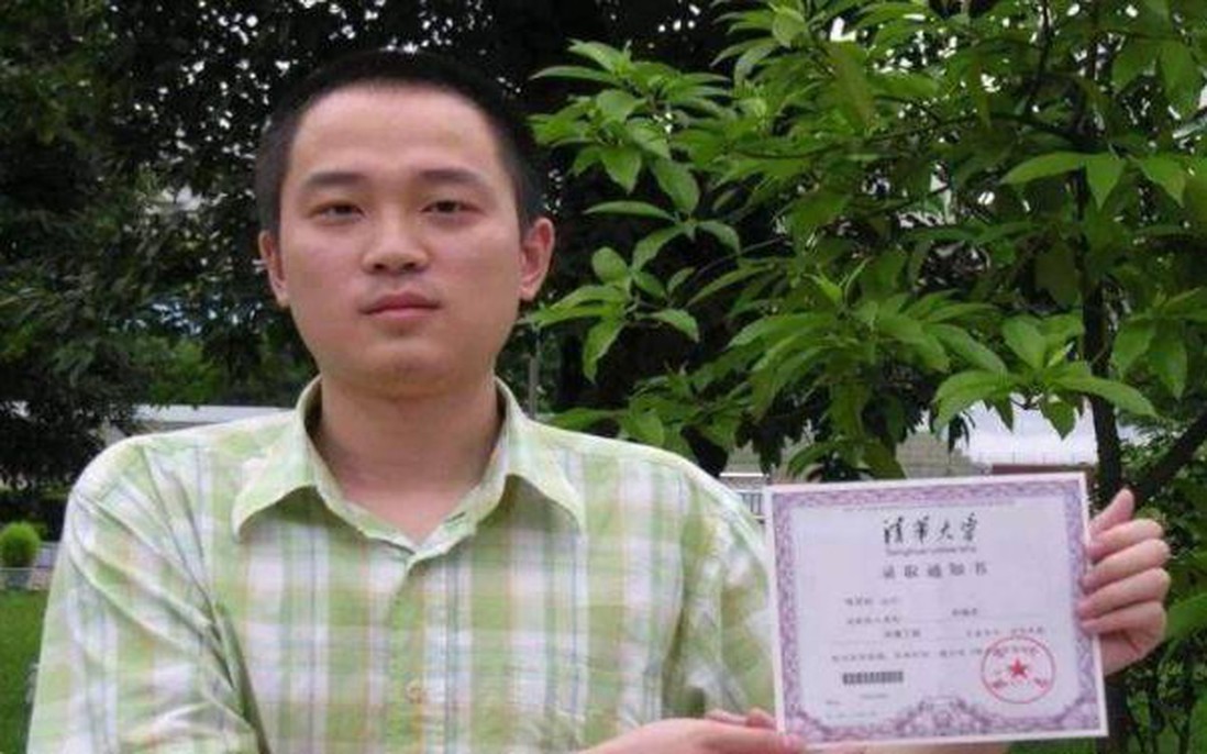 Người "cuồng" thi đại học ở Trung Quốc nhưng phải bỏ ngang vì lý do đáng buồn
