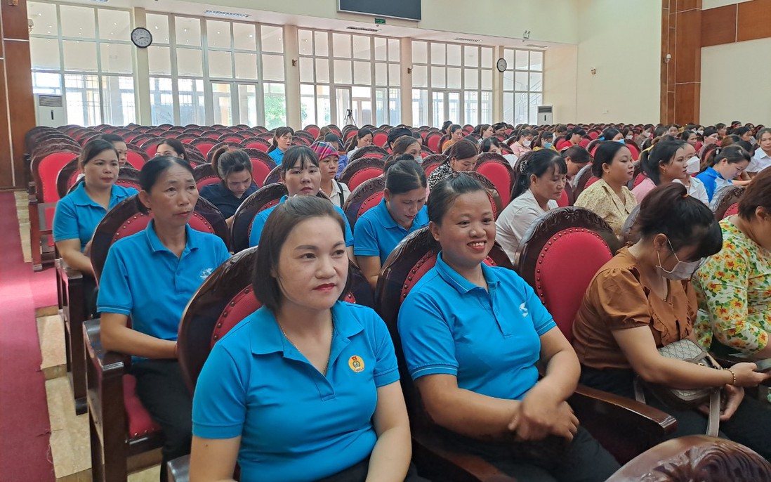 Quang Bình (Hà Giang): Hội viên phụ nữ sinh hoạt chuyên đề về phòng, chống tham nhũng