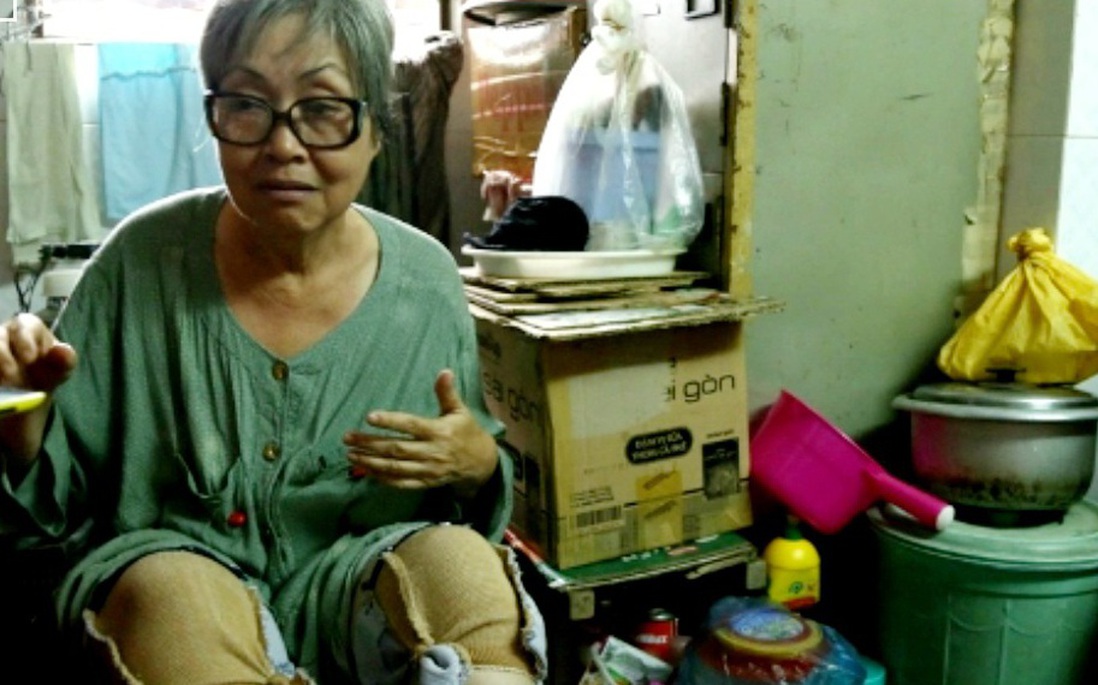 Nghệ sĩ Trang Thanh Xuân: Tuổi già cơ cực, đi bán vé số, sống trong phòng trọ 6m2