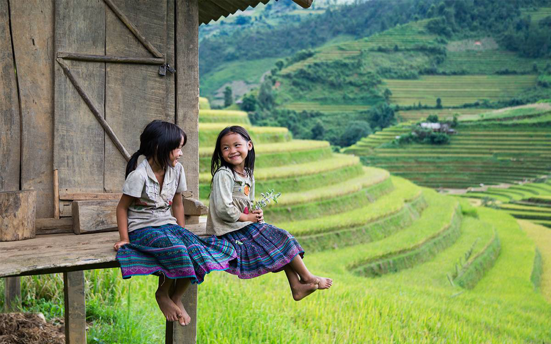 "Búp bê bán bánh" gây quỹ cho các bé gái có hoàn cảnh khó khăn tại vùng cao