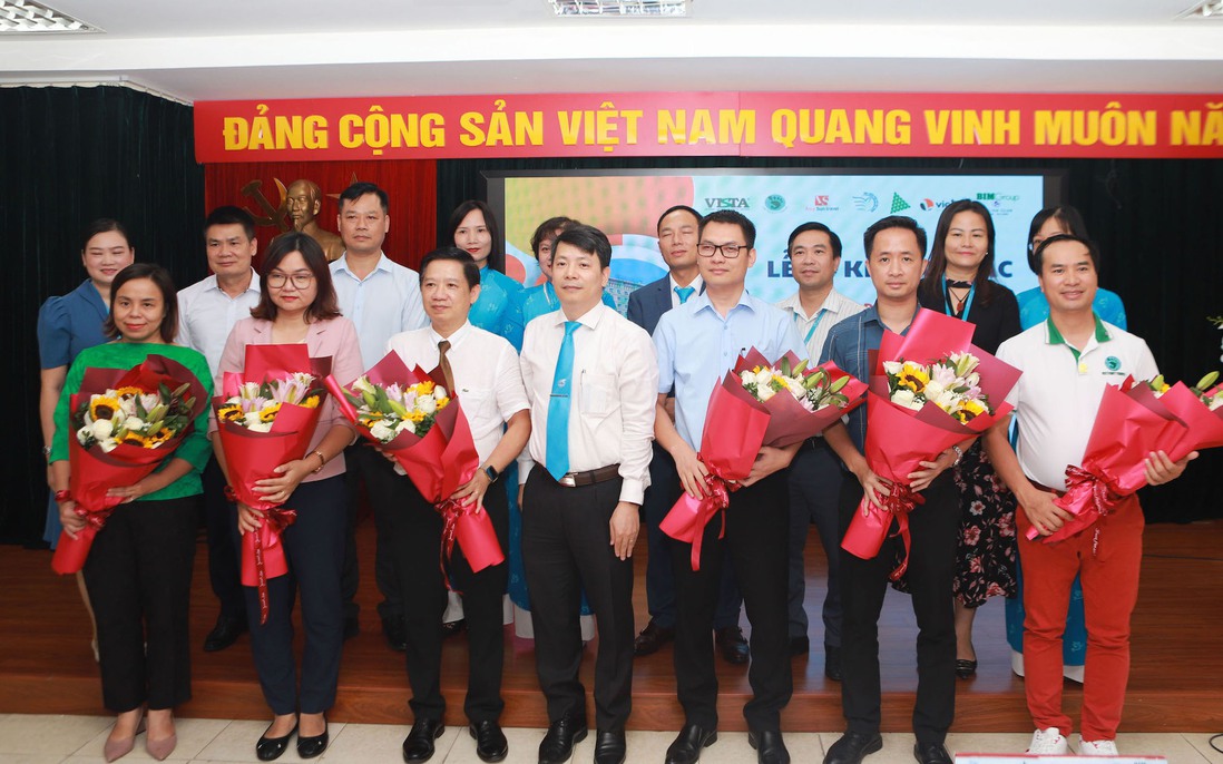 Học viện Phụ nữ Việt Nam ký kết hợp tác nâng cao chất lượng đào tạo ngành du lịch, lữ hành