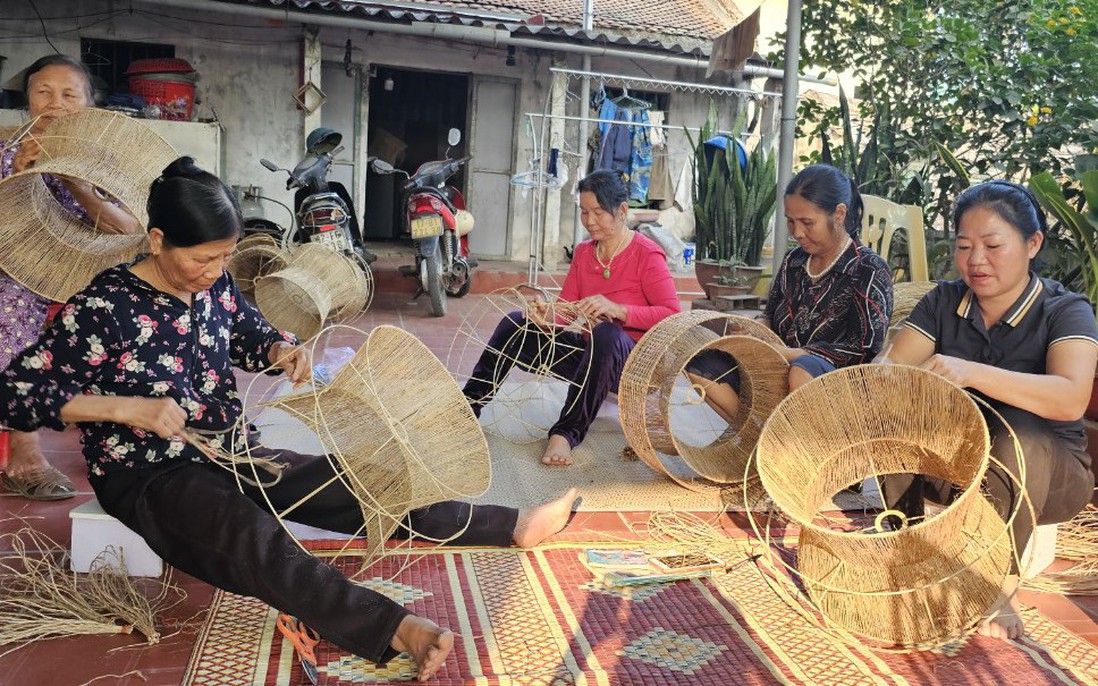 Tạo việc làm ổn định cho 5.000 thành viên, lao động nữ trong hợp tác xã và 15.000 lao động nữ trong tổ hợp tác