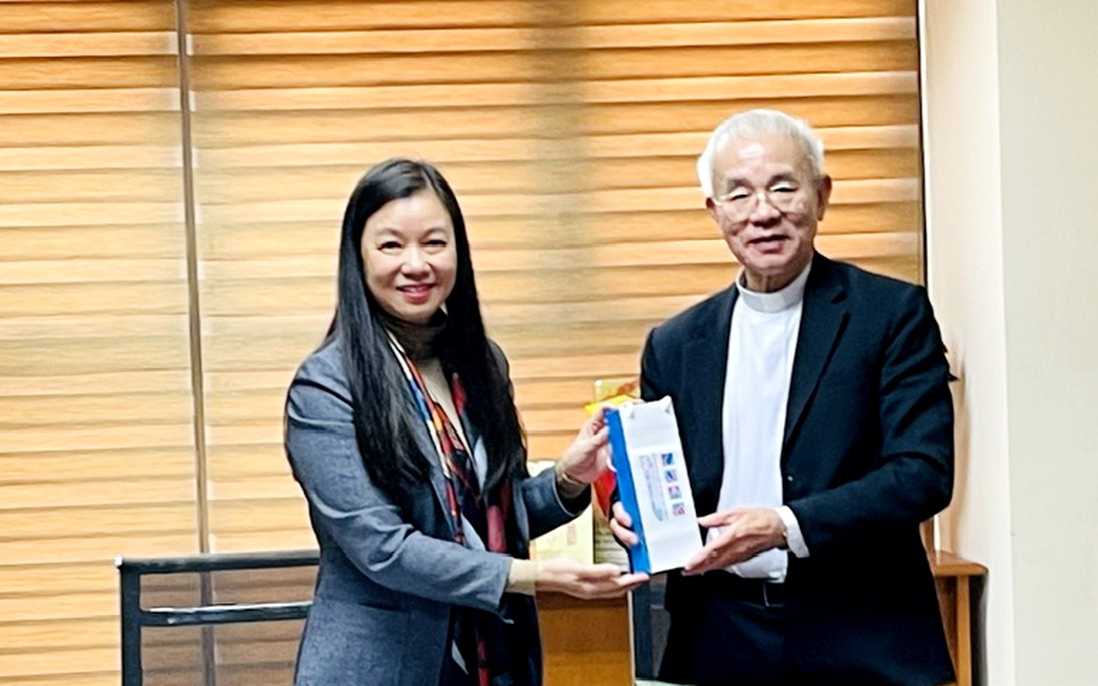 Đẩy mạnh phối hợp với Ủy ban Đoàn kết Công giáo Việt Nam triển khai các phong trào Hội