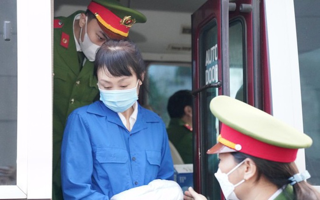 Xét xử vụ Việt Á: Tòa triệu tập vợ bị cáo Phan Quốc Việt 