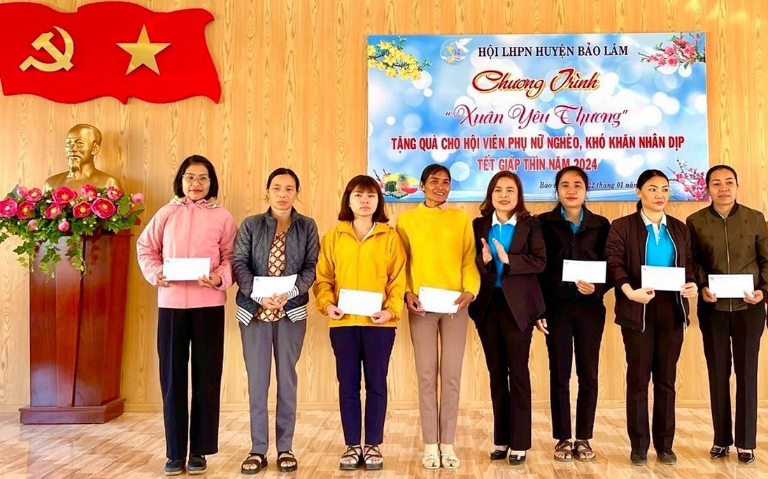 Lâm Đồng trao hơn 6.000 suất quà Tết cho hội viên, phụ nữ có hoàn cảnh khó khăn