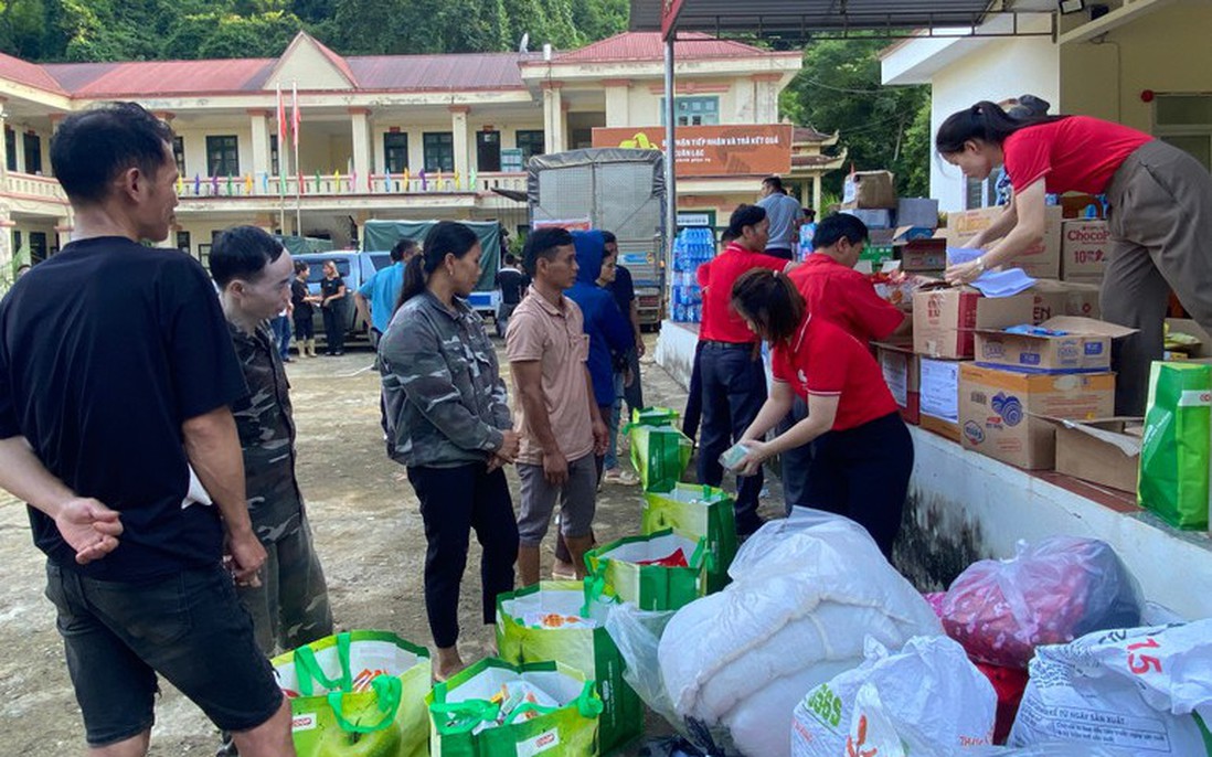 Hội LHPN tỉnh Bắc Kạn: Kết nối, sẻ chia với đồng bào bị ảnh hưởng sau bão số 3