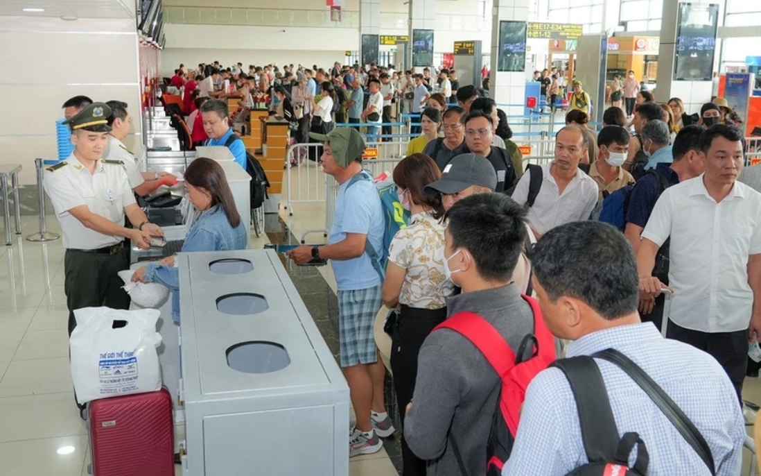 Cục Hàng không yêu cầu đột xuất kiểm tra hành lý tổ bay