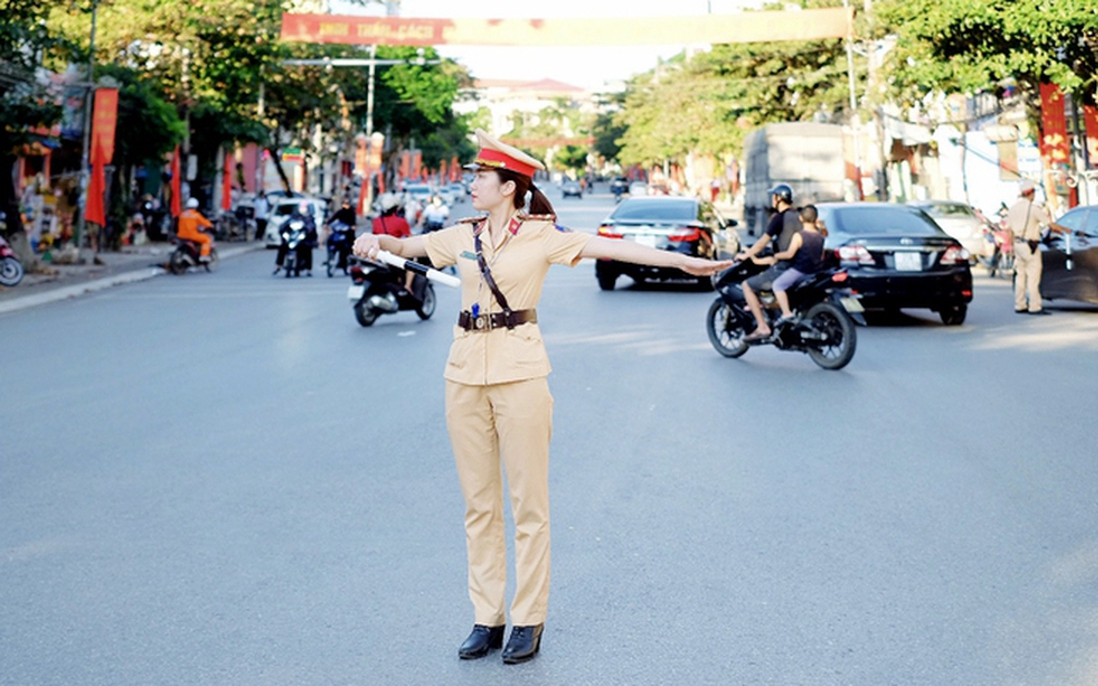 Quy định mới về nhiệm vụ, quyền hạn của Cảnh sát chỉ huy, điều khiển giao thông áp dụng từ 1/1/2025