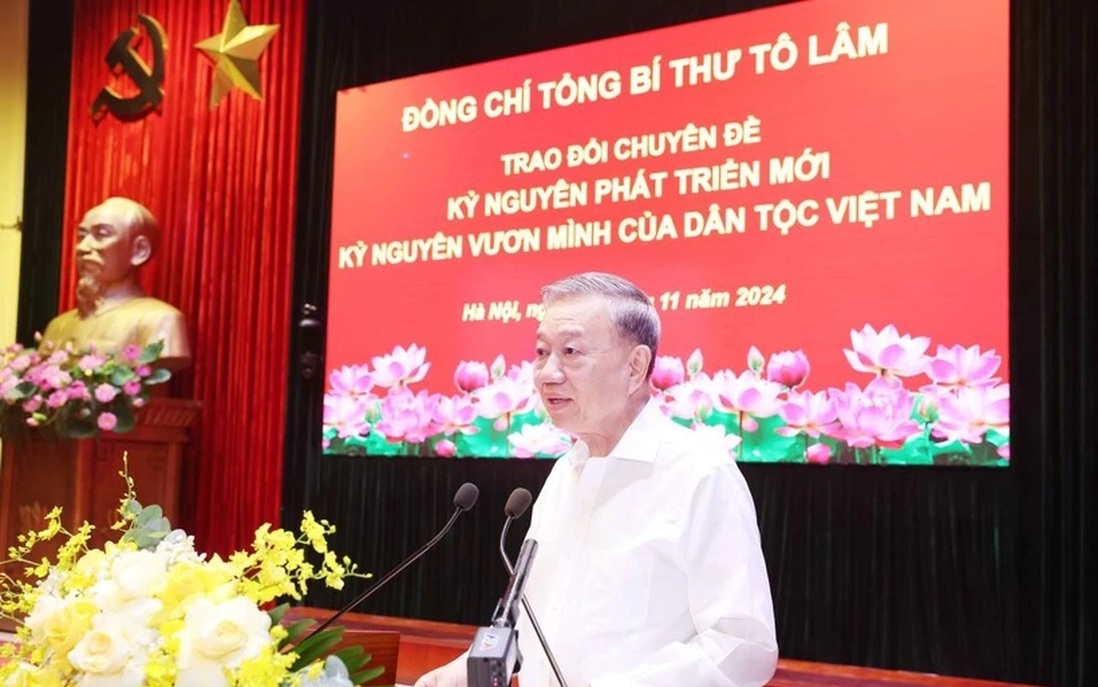 Tổng Bí thư Tô Lâm trao đổi chuyên đề Kỷ nguyên vươn mình của dân tộc Việt Nam