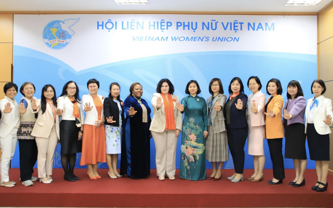 Phụ nữ Việt Nam năm 2024: Hội nhập để phát triển bền vững